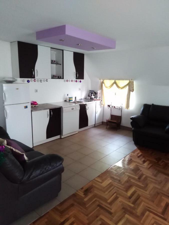 Sunce Bed and Breakfast Τσούπρια Εξωτερικό φωτογραφία